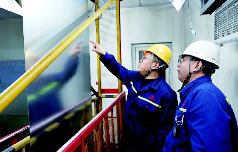 首钢冷轧公司协同攻关产品质量稳步提升